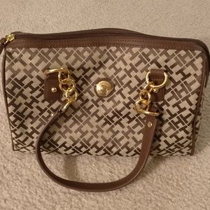 Tommy Hilfiger purse - NEW